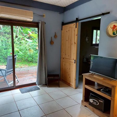 Casa Oceana Bed & Breakfast โบกัสทาวน์ ภายนอก รูปภาพ