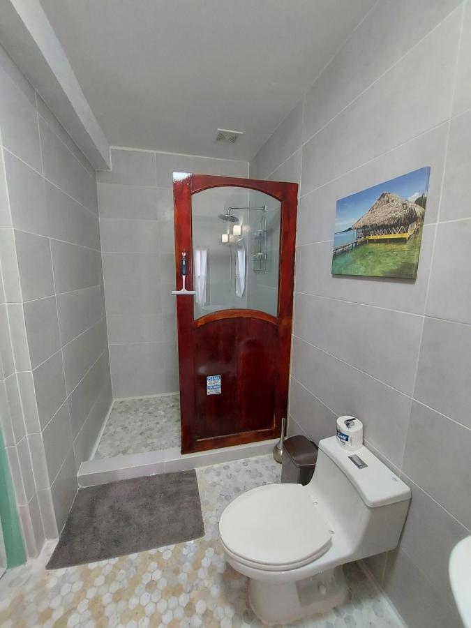Casa Oceana Bed & Breakfast โบกัสทาวน์ ภายนอก รูปภาพ