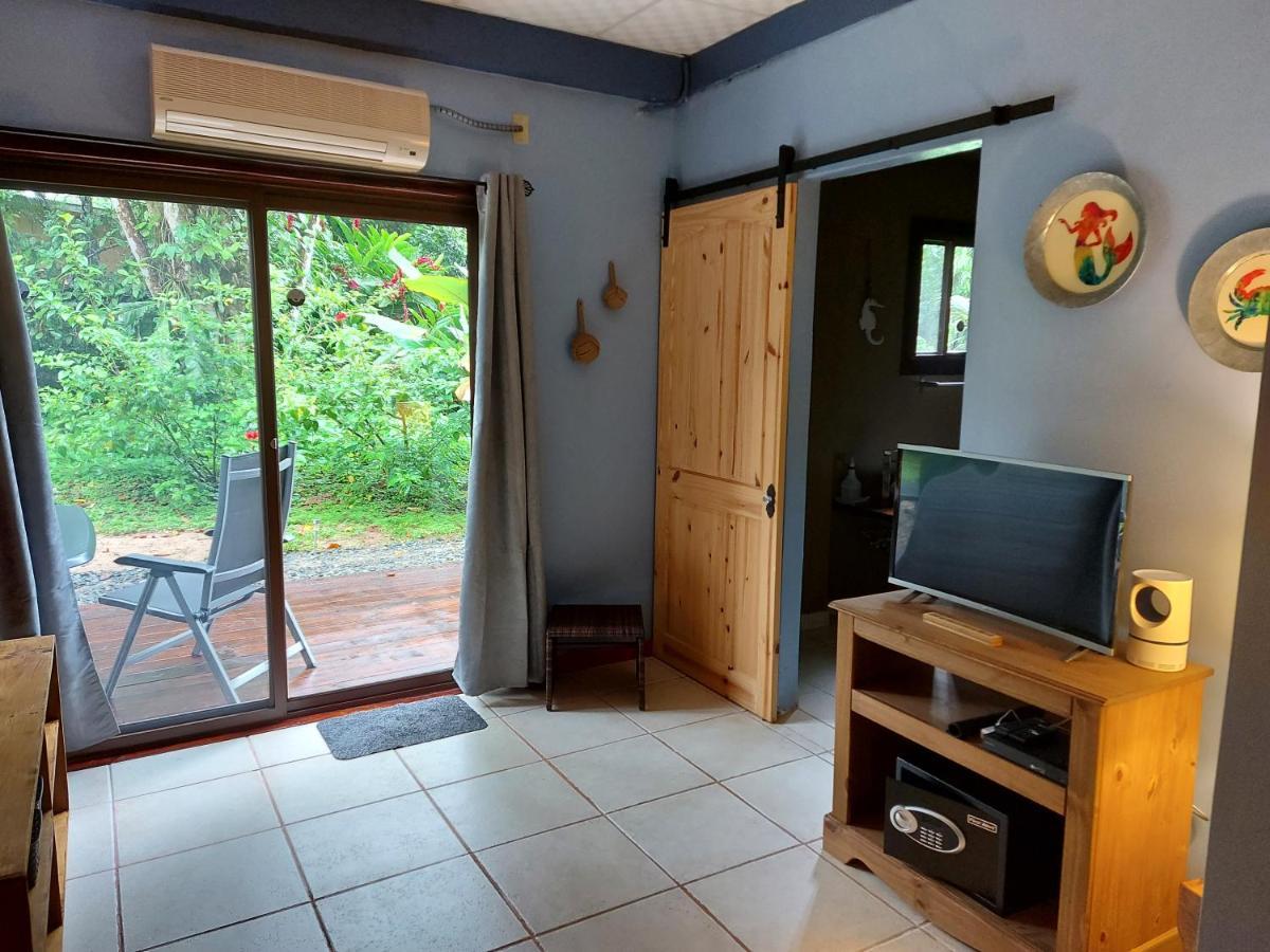 Casa Oceana Bed & Breakfast โบกัสทาวน์ ภายนอก รูปภาพ