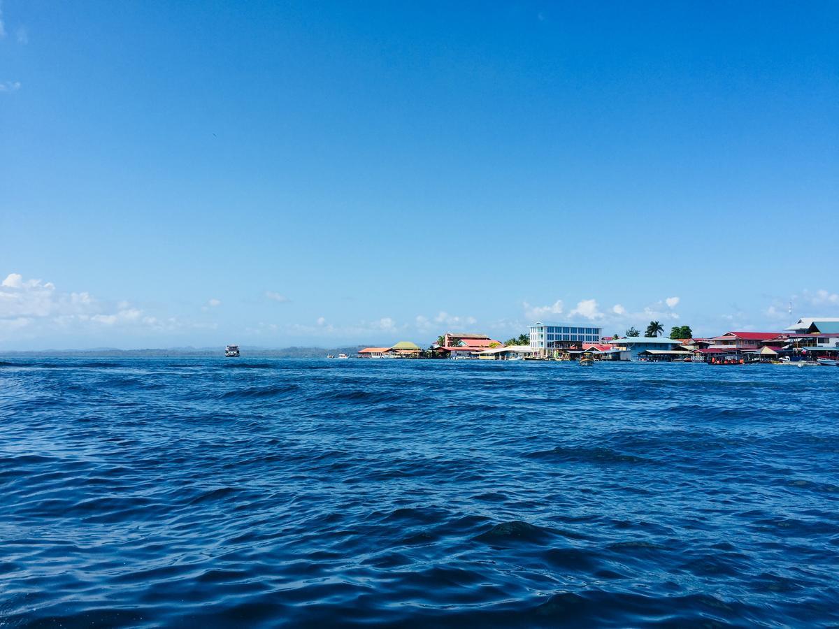 Casa Oceana Bed & Breakfast โบกัสทาวน์ ภายนอก รูปภาพ